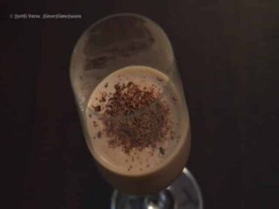 Homemade Irish Cream Liqueur: A Festive Treat - Plattershare - Recipes, food stories and food lovers Homemade Irish Cream Liqueur: A Festive Treat - Plattershare - Recipes, food stories and food lovers