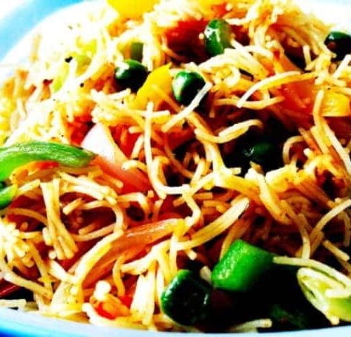 4 Pepper Schezwan Fried Vermicelli - Plattershare - Recipes, food stories and food enthusiasts