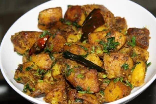 Spicy Potatoes - Plattershare - Recipes, Food Stories And Food Enthusiasts