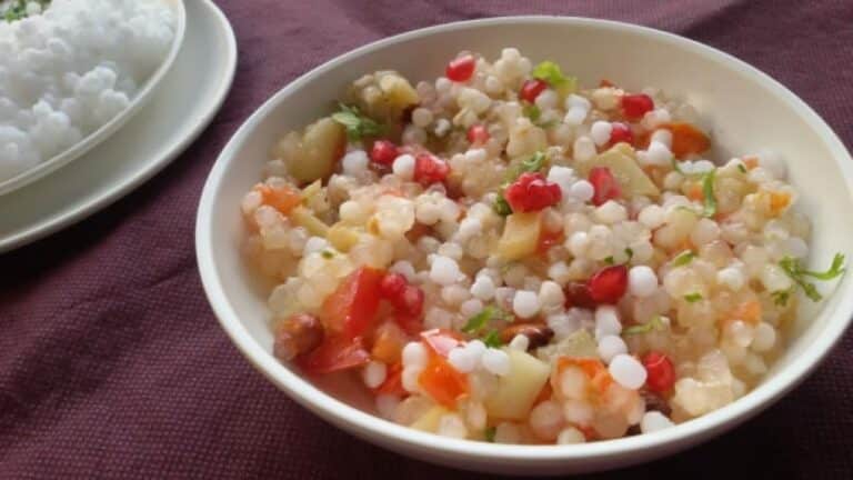 Sago Khichdi - Plattershare - Recipes, food stories and food lovers