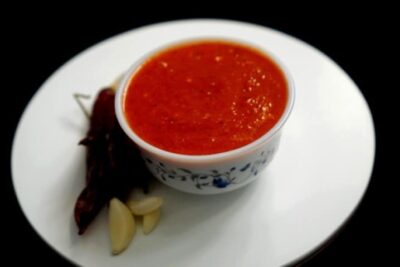 Rajasthani Dry Red Chilli Garlic Chutney - Plattershare - Recipes, food stories and food lovers