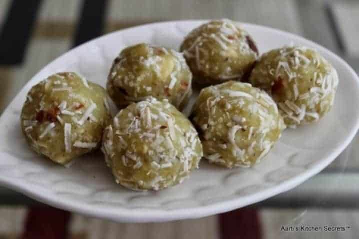 Sweet Potato (Shakkarkandi) Laddu - Plattershare - Recipes, food stories and food lovers