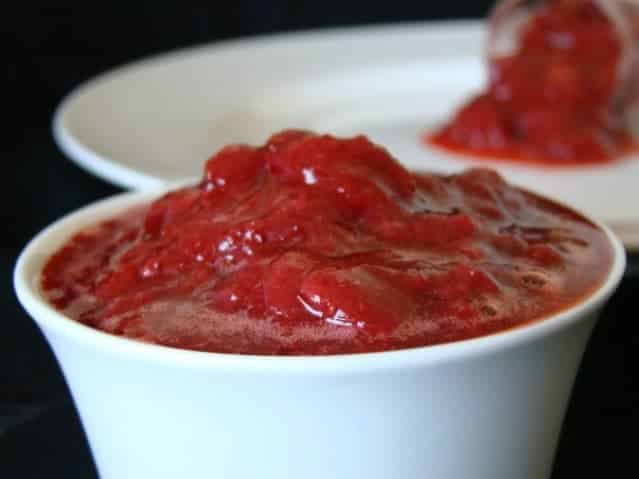 Strawberry Compote / Sauce - Plattershare - Recipes, food stories and food lovers