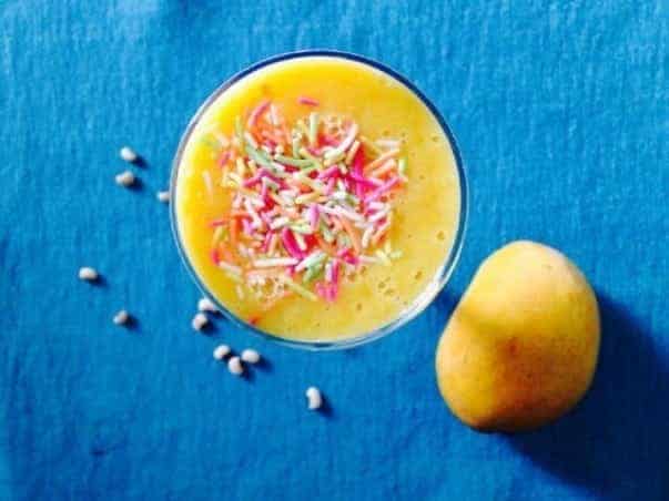 Mango & Soya Milk Smoothie - Plattershare - Recipes, food stories and food lovers