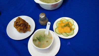 Soothing Sabudana & Sweet Corn Soup (Perfect for Sensitive Stomachs) - Plattershare - Recipes, food stories and food lovers Soothing Sabudana & Sweet Corn Soup (Perfect for Sensitive Stomachs) - Plattershare - Recipes, food stories and food lovers