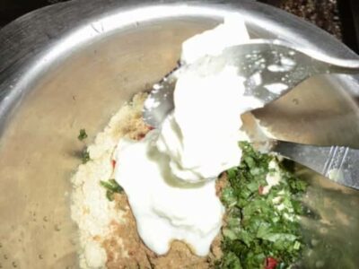 Crispy Bottle Gourd Pakode: A Flavorful Indian Fritter - Plattershare - Recipes, food stories and food lovers Crispy Bottle Gourd Pakode: A Flavorful Indian Fritter - Plattershare - Recipes, food stories and food lovers