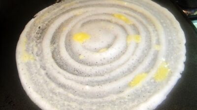 Crispy Plain Dosa: A Classic South Indian Crepe Recipe - Plattershare - Recipes, food stories and food lovers Crispy Plain Dosa: A Classic South Indian Crepe Recipe - Plattershare - Recipes, food stories and food lovers