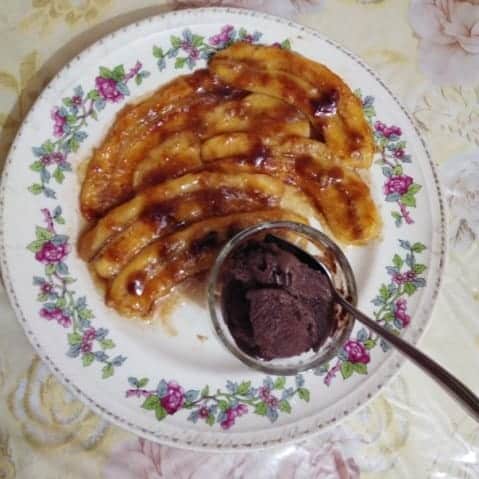 Caramelized Fried Bananas with Cinnamon and Coconut - Plattershare - Recipes, food stories and food lovers Caramelized Fried Bananas with Cinnamon and Coconut - Plattershare - Recipes, food stories and food lovers