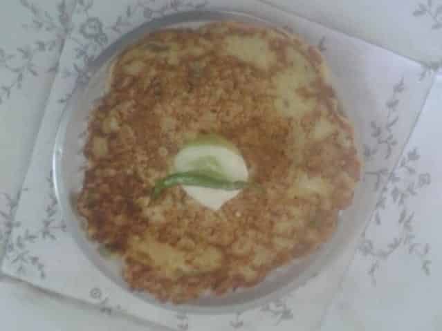 Kakadi Thalipeeth - Plattershare - Recipes, food stories and food lovers