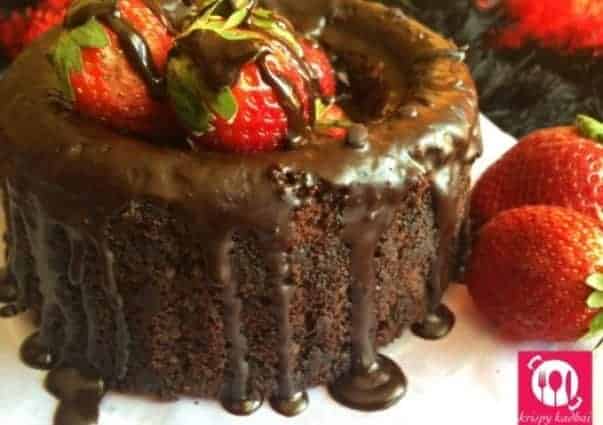 Molten Choco Berry Cake - Plattershare - Recipes, Food Stories And Food Enthusiasts