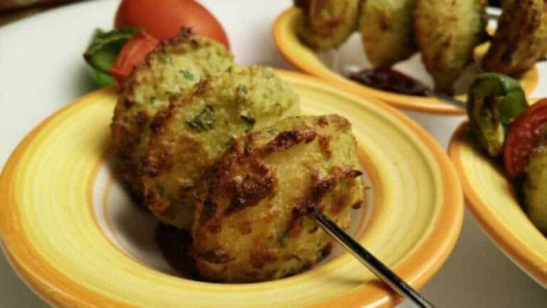 Crispy Air Fryer Idli Tikka: A Quick & Easy Snack Recipe - Plattershare - Recipes, food stories and food lovers Crispy Air Fryer Idli Tikka: A Quick & Easy Snack Recipe - Plattershare - Recipes, food stories and food lovers