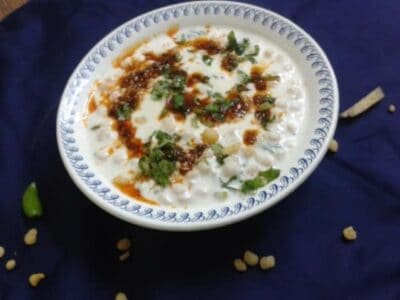 Bathua And Garlic Green Raita - Plattershare - Recipes, food stories and food enthusiasts
