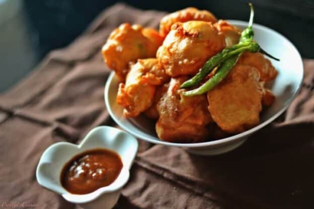 Goli Baje/ Mangalore Bajji - Plattershare - Recipes, Food Stories And Food Enthusiasts