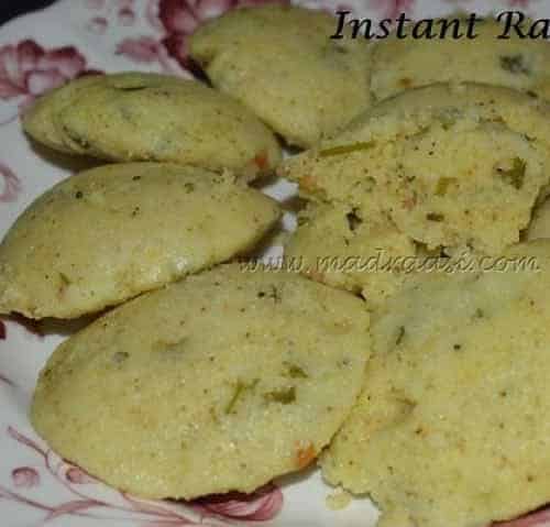 Rava Idly / Semolina Idly (Instant) - Plattershare - Recipes, food stories and food enthusiasts
