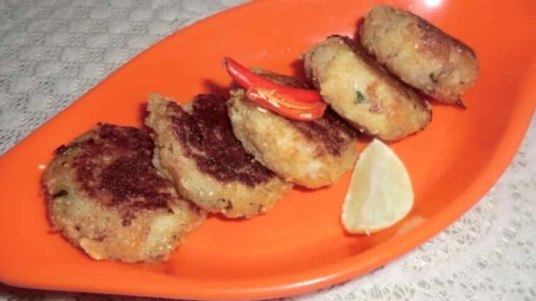 Leftover Rice Tikki - Plattershare - Recipes, food stories and food lovers