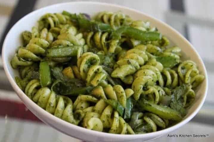 Spinach & Capsicum Pasta - Plattershare - Recipes, food stories and food lovers