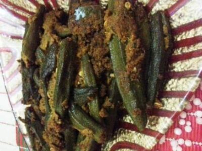 Achari Bhindi (Okra/Ladyfinger) - Plattershare - Recipes, food stories and food lovers