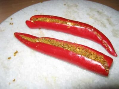 Fiery Kashmiri Red Chili Pickle (Lal Mirch ka Achar) - Plattershare - Recipes, food stories and food lovers Fiery Kashmiri Red Chili Pickle (Lal Mirch ka Achar) - Plattershare - Recipes, food stories and food lovers