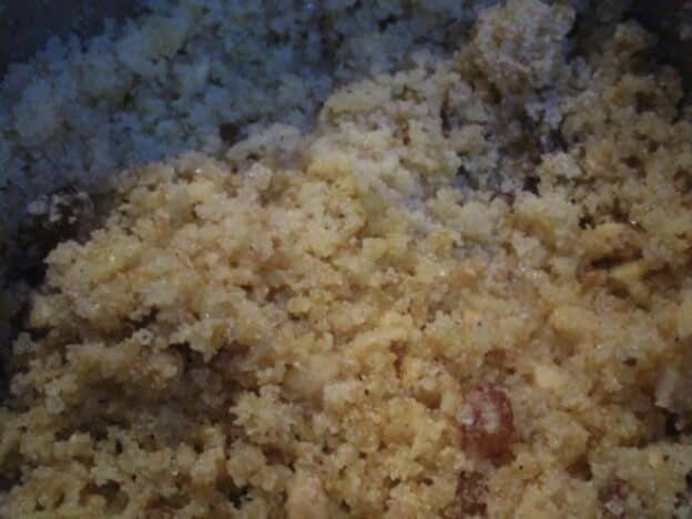 Quinoa Ladoos - Plattershare - Recipes, food stories and food enthusiasts