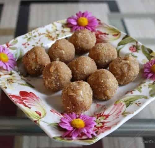 Churma Laddu - Plattershare - Recipes, food stories and food enthusiasts
