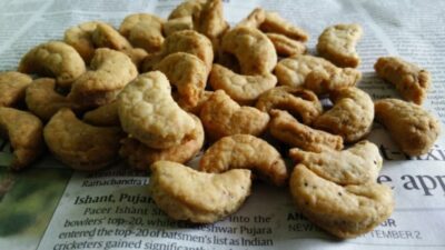 Crispy Potato Rava Fingers - Plattershare - Recipes, food stories and food enthusiasts