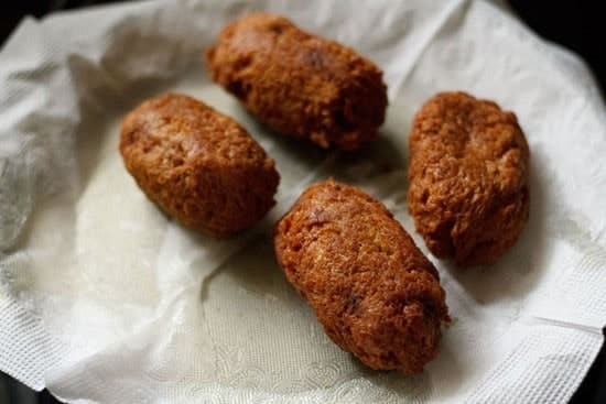 Bread Rolls With Stuffed Potatoes - Plattershare - Recipes, food stories and food lovers