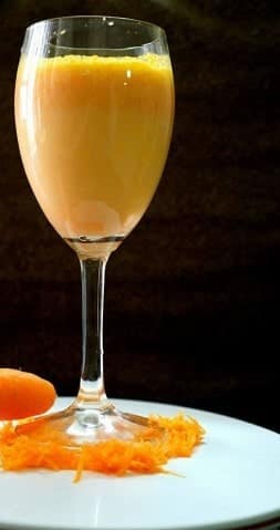 Carrot Milkshake - Plattershare - Recipes, food stories and food lovers