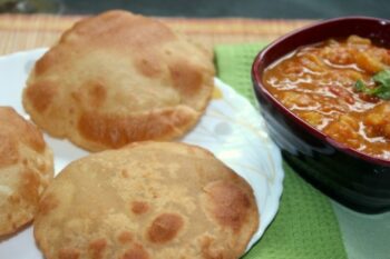 Rajgira Or Amaranth Ki Puri - Plattershare - Recipes, food stories and food lovers