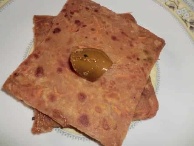Carrot Paratha - Plattershare - Recipes, food stories and food lovers