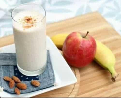 Apple Banana Smoothie - Plattershare - Recipes, food stories and food enthusiasts