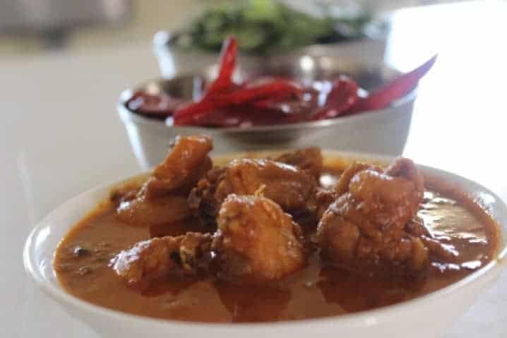 3 Border Chicken Curry - Plattershare - Recipes, food stories and food lovers