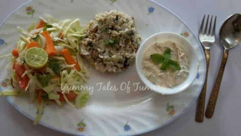Barley Upma With Yogurt Dip - Plattershare - Recipes, food stories and food lovers