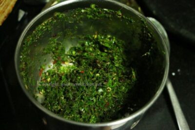 Tangy & Flavorful Kaffir Lime Leaf Pickle (Vepilakatti) - Plattershare - Recipes, food stories and food lovers Tangy & Flavorful Kaffir Lime Leaf Pickle (Vepilakatti) - Plattershare - Recipes, food stories and food lovers
