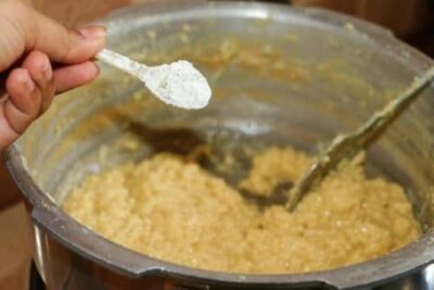 Pal Therattipal: Creamy South Indian Milk Fudge for Diwali - Plattershare - Recipes, food stories and food lovers Pal Therattipal: Creamy South Indian Milk Fudge for Diwali - Plattershare - Recipes, food stories and food lovers