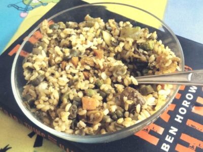 Petite Idli Picks With Sambhar Dip - Plattershare - Recipes, food stories and food enthusiasts