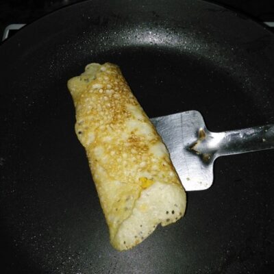 Taler Patishapta (Palm Jaggery Crêpes): A Taste of Bangladesh - Plattershare - Recipes, food stories and food lovers Taler Patishapta (Palm Jaggery Crêpes): A Taste of Bangladesh - Plattershare - Recipes, food stories and food lovers