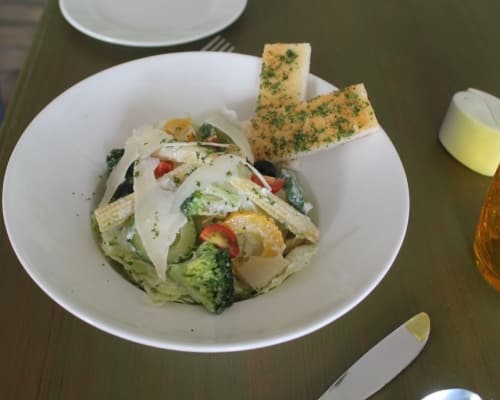 Twisted Indian Caesar Salad - Plattershare - Recipes, Food Stories And Food Enthusiasts