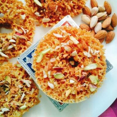 Crispy Rajasthani Ghevar: A Honeycomb Dessert Recipe - Plattershare - Recipes, food stories and food lovers Crispy Rajasthani Ghevar: A Honeycomb Dessert Recipe - Plattershare - Recipes, food stories and food lovers