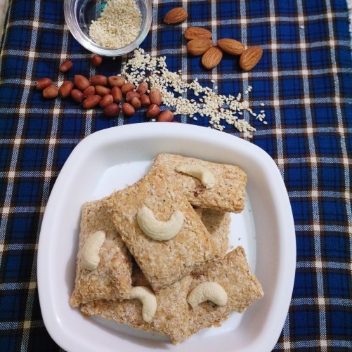 Sesame Sweet (Makar Shankranti) - Plattershare - Recipes, food stories and food lovers