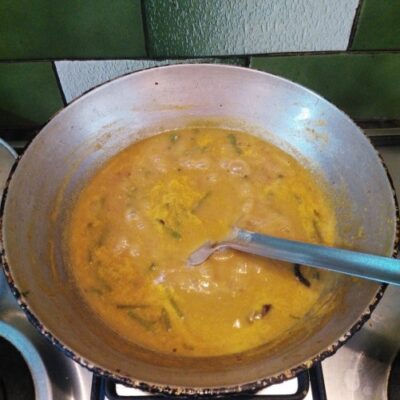 Bengali Prawn Malai Curry: A Rich and Creamy Seafood Delight - Plattershare - Recipes, food stories and food lovers Bengali Prawn Malai Curry: A Rich and Creamy Seafood Delight - Plattershare - Recipes, food stories and food lovers