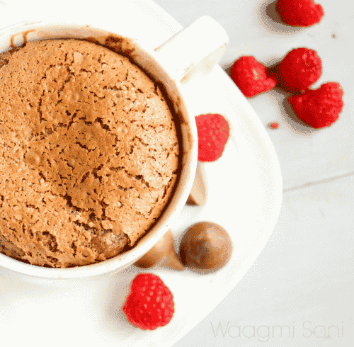 Two Minute Chocolate Mug Cake - Plattershare - Recipes, food stories and food lovers