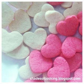 Valentine Cookies - Plattershare - Recipes, food stories and food lovers