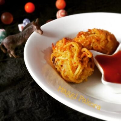 Crispy Maggi Pakora: A Fun & Flavorful Fusion Snack - Plattershare - Recipes, food stories and food lovers Crispy Maggi Pakora: A Fun & Flavorful Fusion Snack - Plattershare - Recipes, food stories and food lovers