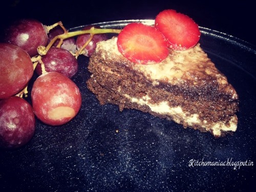 Strawberry Chocolate Cake Valentines Day - Plattershare - Recipes, food stories and food lovers