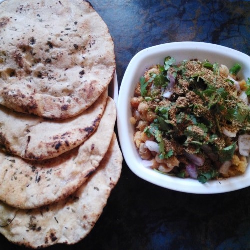 Street Food Chole Kulcha - Plattershare - Recipes, Food Stories And Food Enthusiasts
