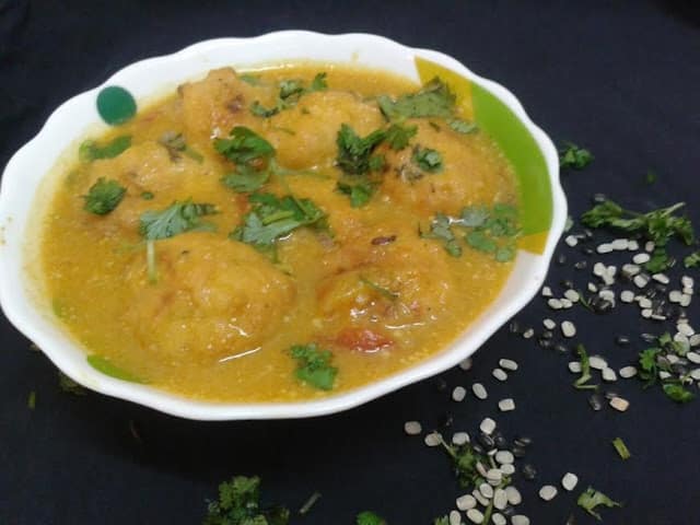 Urad Dal Karayal - Plattershare - Recipes, food stories and food lovers