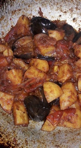 Latpate Baigan Aloo Eggplant - Plattershare - Recipes, food stories and food lovers