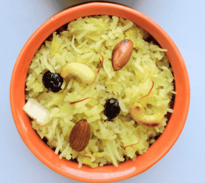 Sweet Sindhi Tairi: Festive Jaggery Rice with Saffron & Nuts - Plattershare - Recipes, food stories and food lovers Sweet Sindhi Tairi: Festive Jaggery Rice with Saffron & Nuts - Plattershare - Recipes, food stories and food lovers