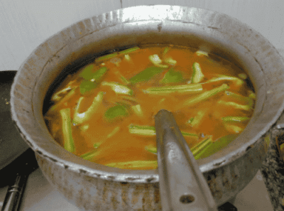 Flavorful Sindhi Kadhi: A Classic Indian Vegetarian Curry - Plattershare - Recipes, food stories and food lovers Flavorful Sindhi Kadhi: A Classic Indian Vegetarian Curry - Plattershare - Recipes, food stories and food lovers