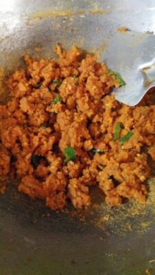 Chef Pankaj Bhadouria's Jalebi Paratha: Crispy, Spicy & Flavorful - Plattershare - Recipes, food stories and food lovers Chef Pankaj Bhadouria's Jalebi Paratha: Crispy, Spicy & Flavorful - Plattershare - Recipes, food stories and food lovers
